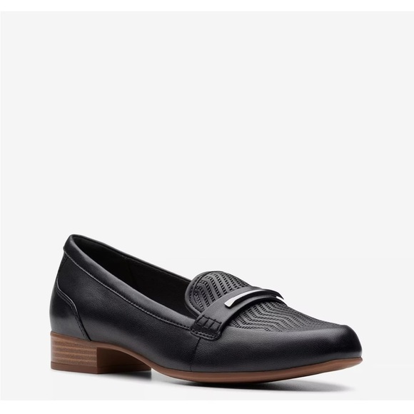 Clarks Juliet Aster Loafer BLACK Size 9.5 NEW - Picture 1 of 7
